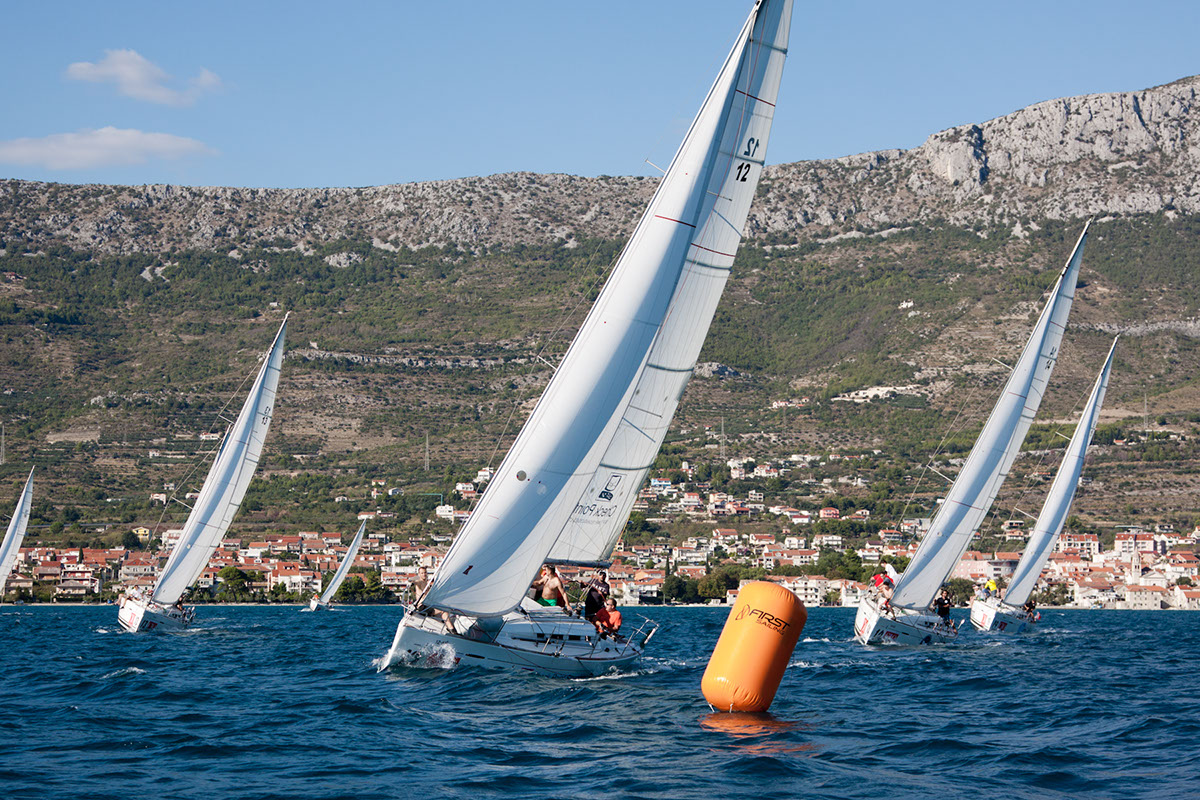 It regatta 2012 6890